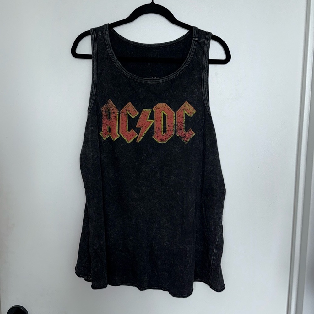 Torrid The Vinyl Icons ACDC Band Tank Top Tee